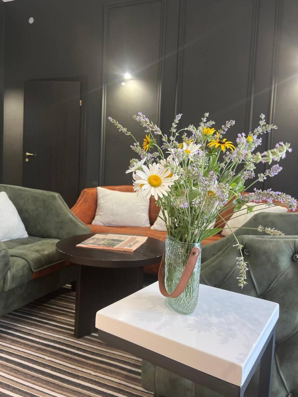 Sapar Standart Hotel Shymkent Luaran gambar