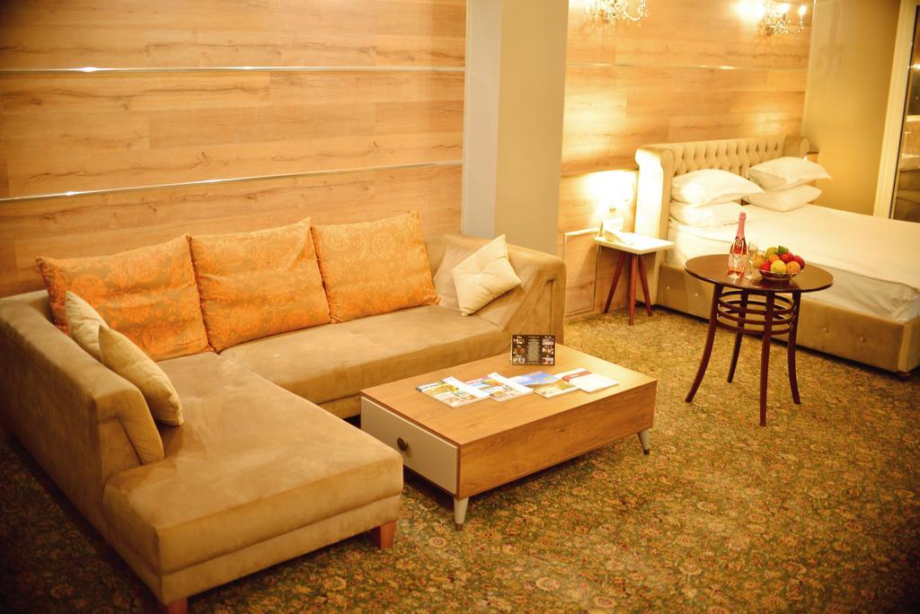 Sapar Standart Hotel Shymkent Luaran gambar